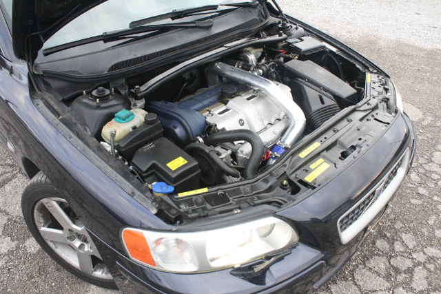 picture of Volvo's engine